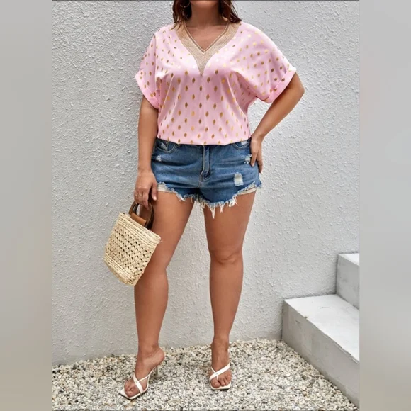 Guipure Lace, Gold Metallic Print, Soft Pink Blouse - Picture 9 of 13